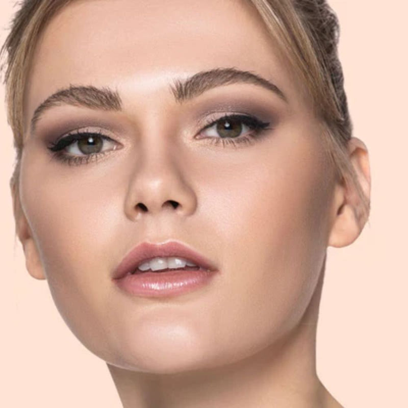 Makeup for hooded eyes