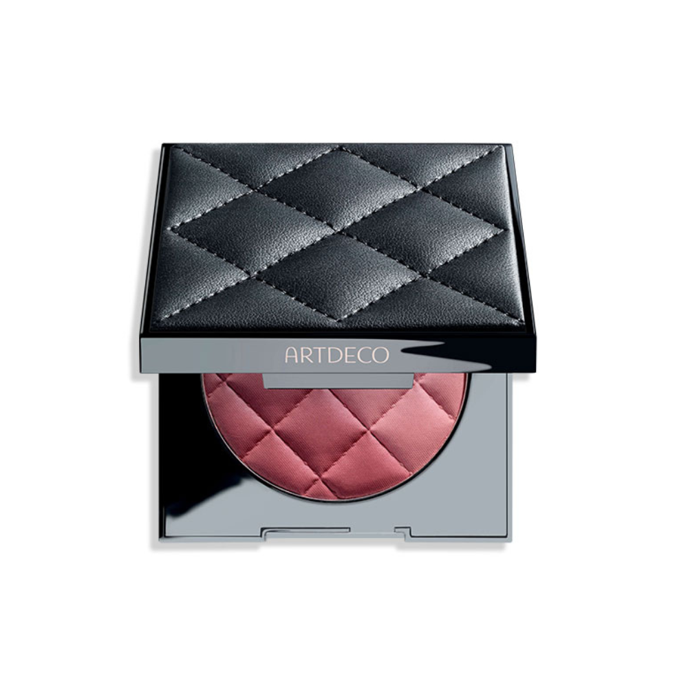 Product image of the filled Blush Couture in the limited edition matelassé design