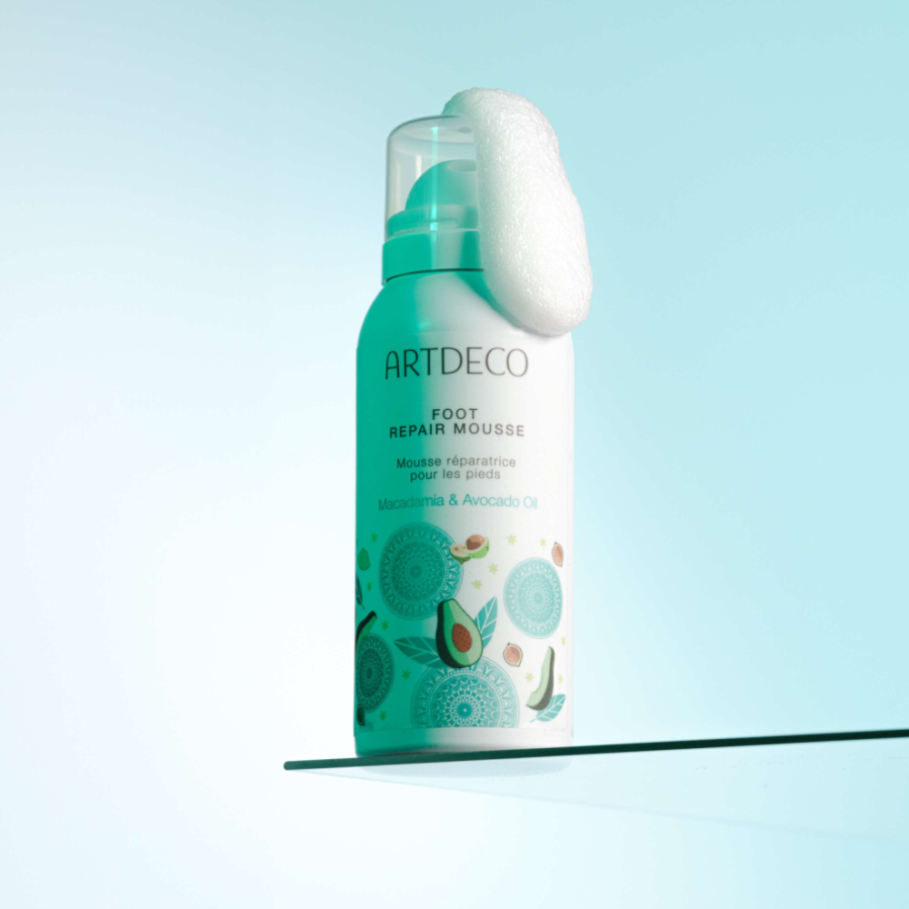 Aesthetic product image of the limited-edition Hand Moisturizing Mousse