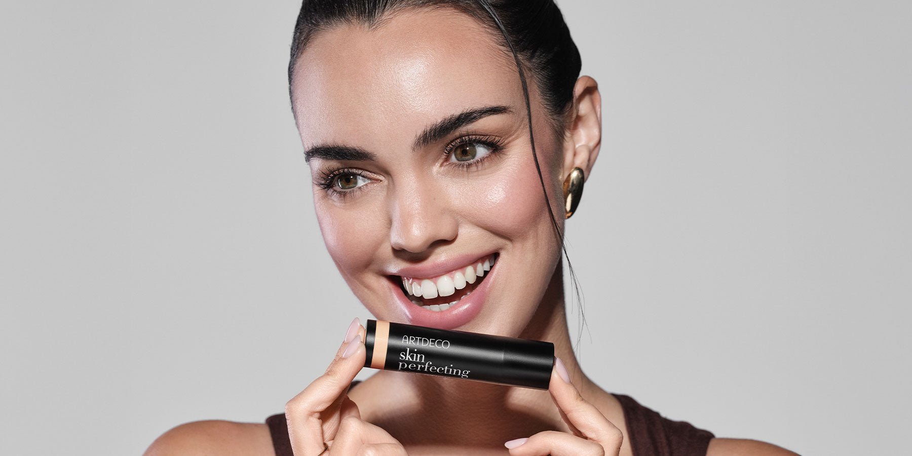 Key visual for ARTDECO's new Your Skin Perfected collection. Discover the new foundation sticks for an even complexion.