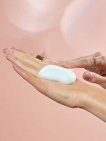 Sakura Shower Foam is applied by hand and gently massaged into the skin