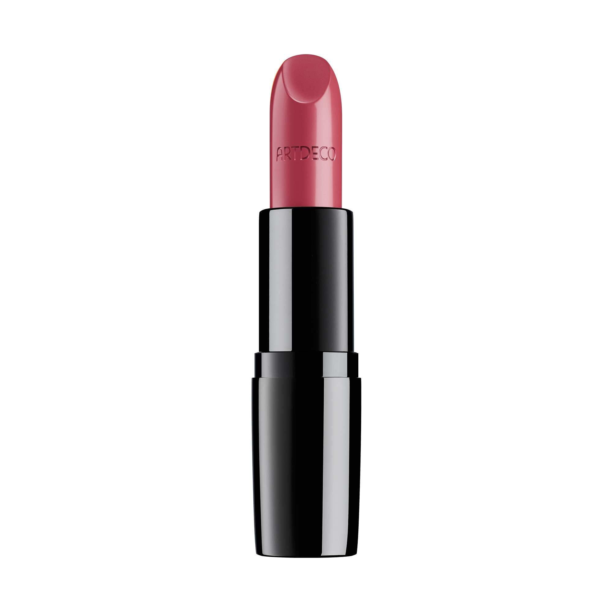 Creamy, pearlescent finish combined with effective nourishment