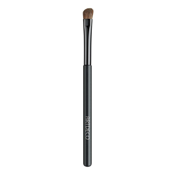 Angled Eyeshadow Brush